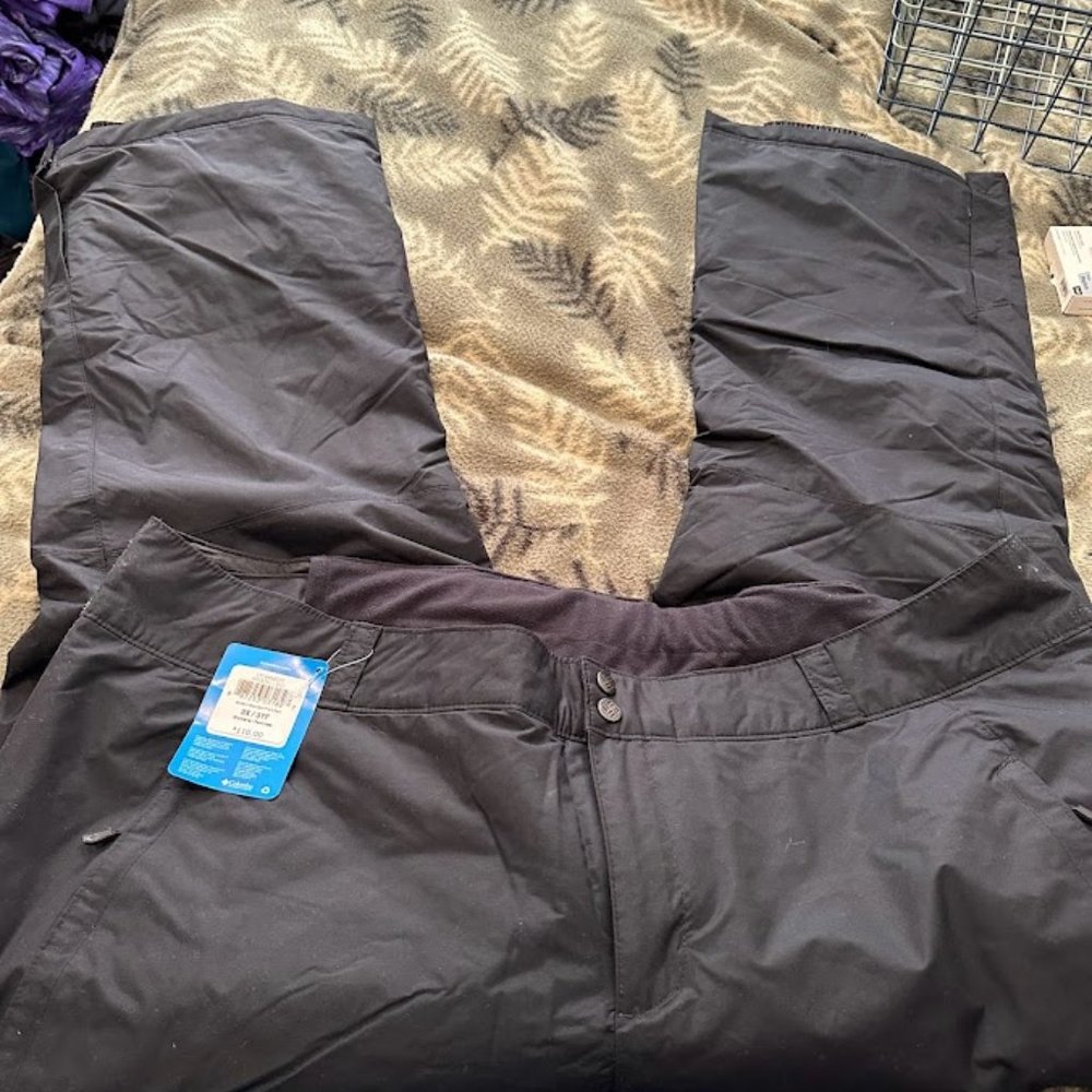 NWT Columbia Women's Modern Mountain 2.0 Pant, Black